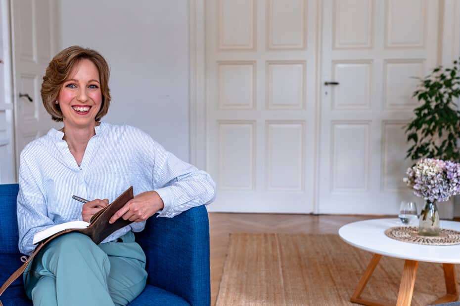 Internal Family Systems auf deutsch: Psychologin Maren Häde bietet Coaching nach dem IFS Modell, für sensible Menschen und Selbstständige. Selbstzweifel lösen und das Selbstvertrauen stärken